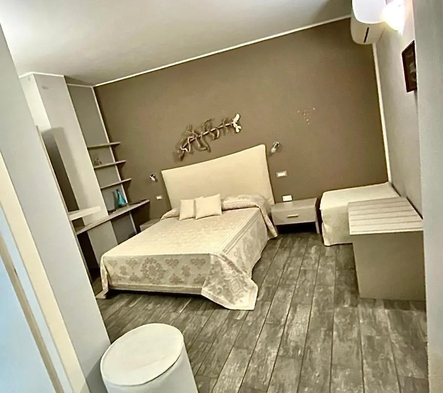 La Locanda Di Piazza By Hotel La Contessa سانتا تيريزا غالّورا 3*,  إيطاليا