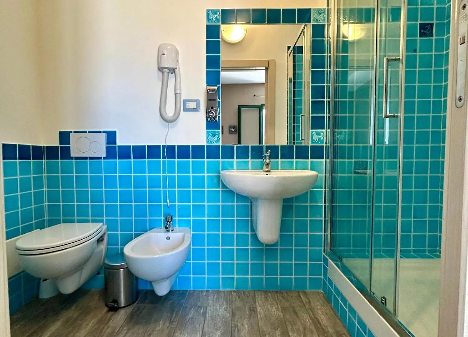 La Locanda Di Piazza Santa Teresa Gallura Guest house