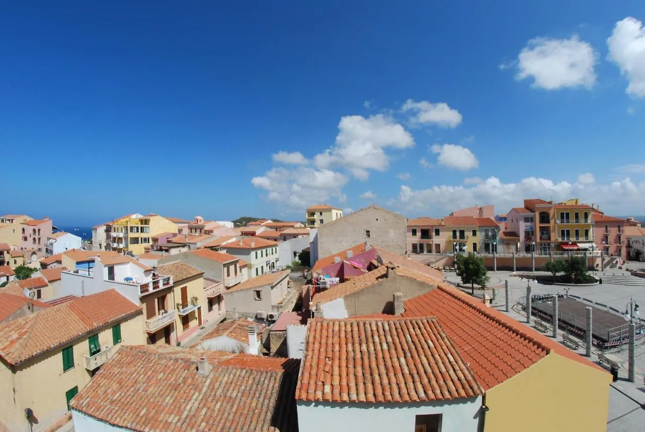 *** Affittacamere La Locanda di Piazza Santa Teresa di Gallura Italia